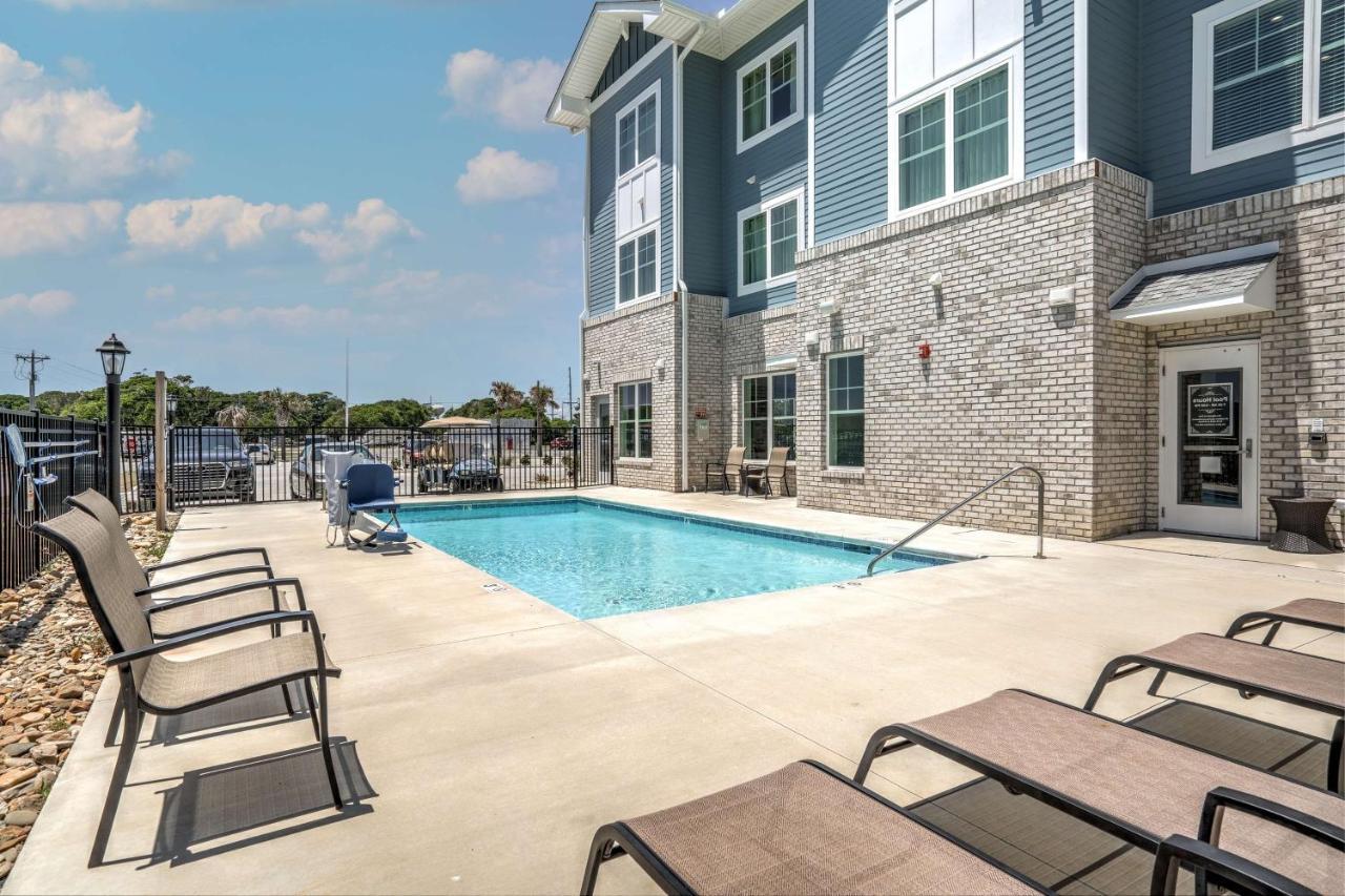 Lighthouse Suites - Best Western Signature Collection Emerald Isle Bagian luar foto