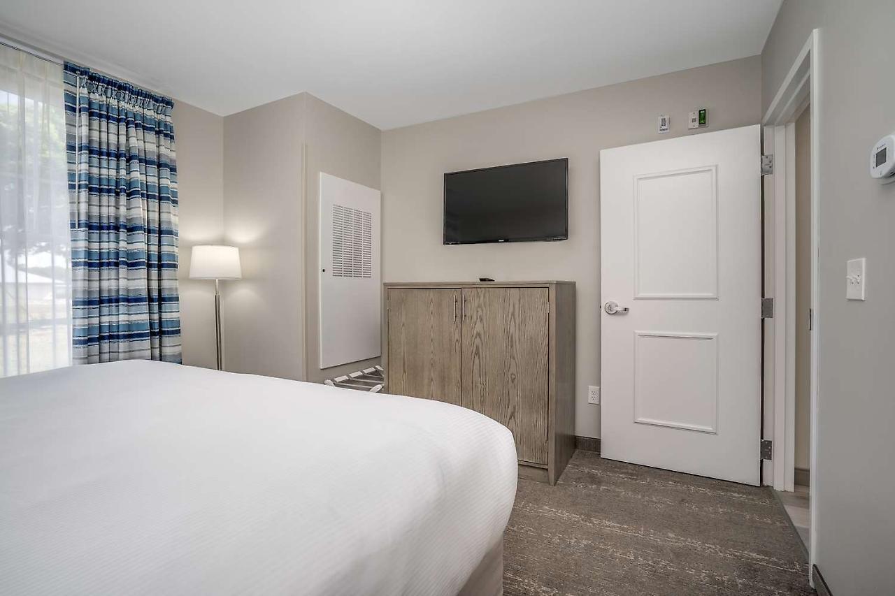 Lighthouse Suites - Best Western Signature Collection Emerald Isle Bagian luar foto