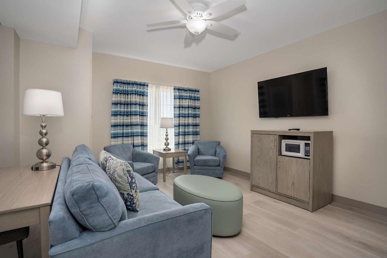 Lighthouse Suites - Best Western Signature Collection Emerald Isle Bagian luar foto