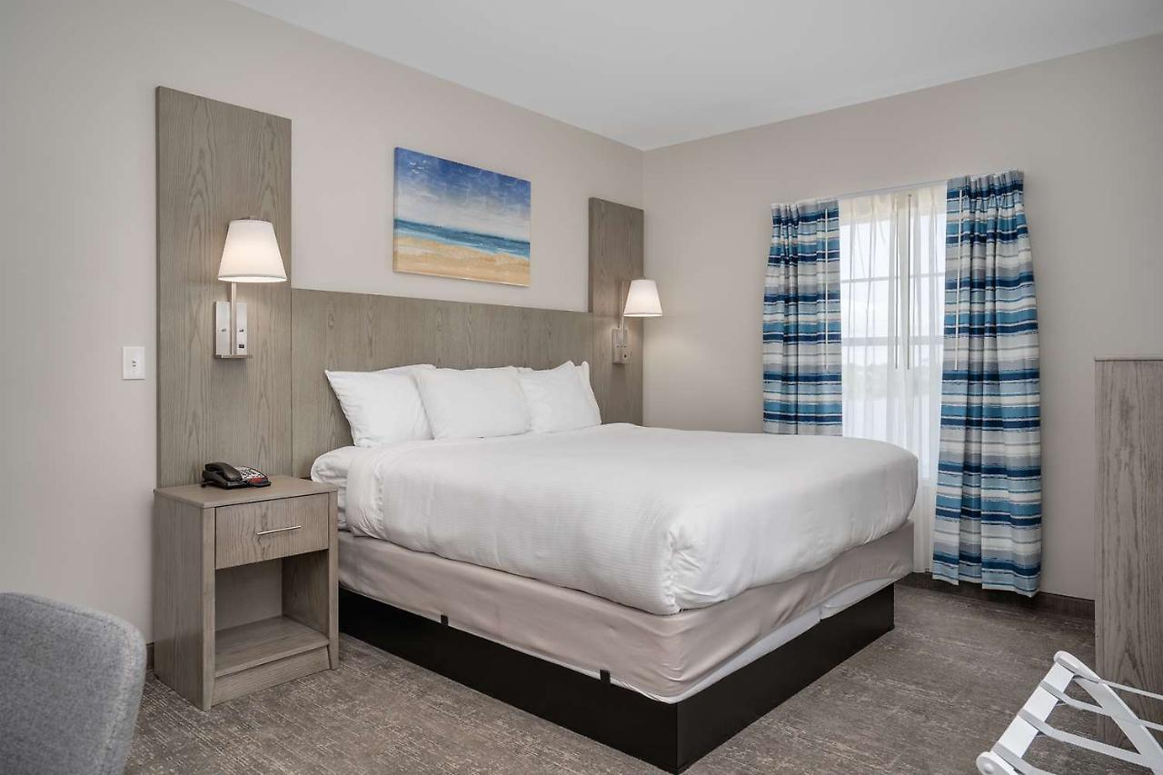 Lighthouse Suites - Best Western Signature Collection Emerald Isle Bagian luar foto
